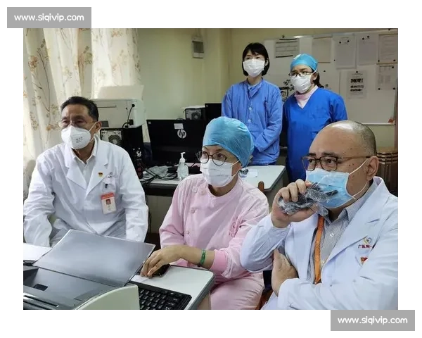 队长别哭!洪水中的生命守护者与雪域高原的护心天使 队长别哭!洪水中的生命守护者与雪域高原的护心天使