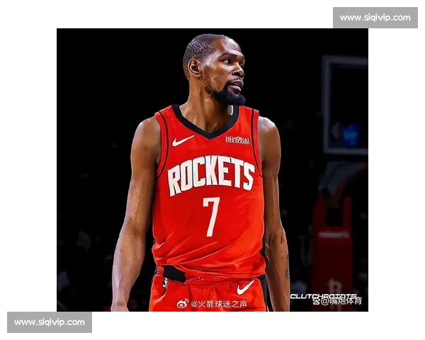 杜兰特直言矮个后卫首发困境:防守铁闸或进攻奇才方能破局 杜兰特直言矮个后卫首发困境:防守铁闸或进攻奇才方能破局