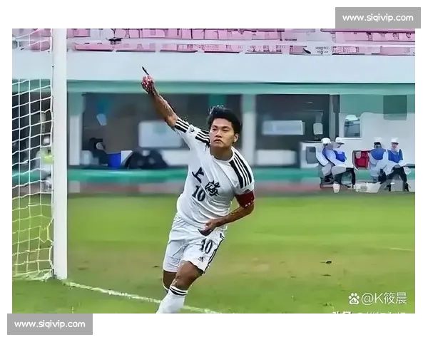 加布里埃尔力挺蒯纪闻：4 场造 4 球新星获顶级外援言传身教