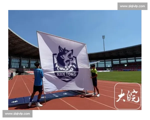 苏超商业价值爆发!顶级赞助席位售罄,企业抢滩万亿县域体育市场 苏超商业价值爆发!顶级赞助席位售罄,企业抢滩万亿县域体育市场